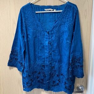 Soft Surroundings Batik  Blue Linen  Size L Long Sleeves i